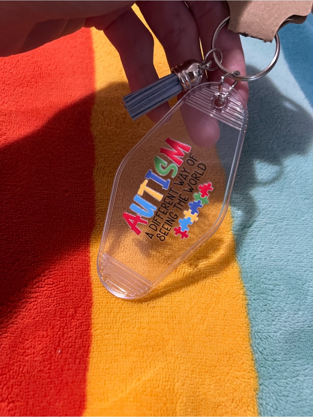 Autism Awareness Keychain 🧩 - Picture 2 of 5